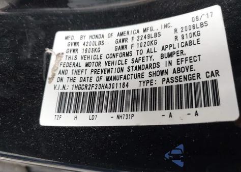 2017 Honda Accord Lx z USA, uszkodzony, nr VIN 1HGCR2F30HA301164